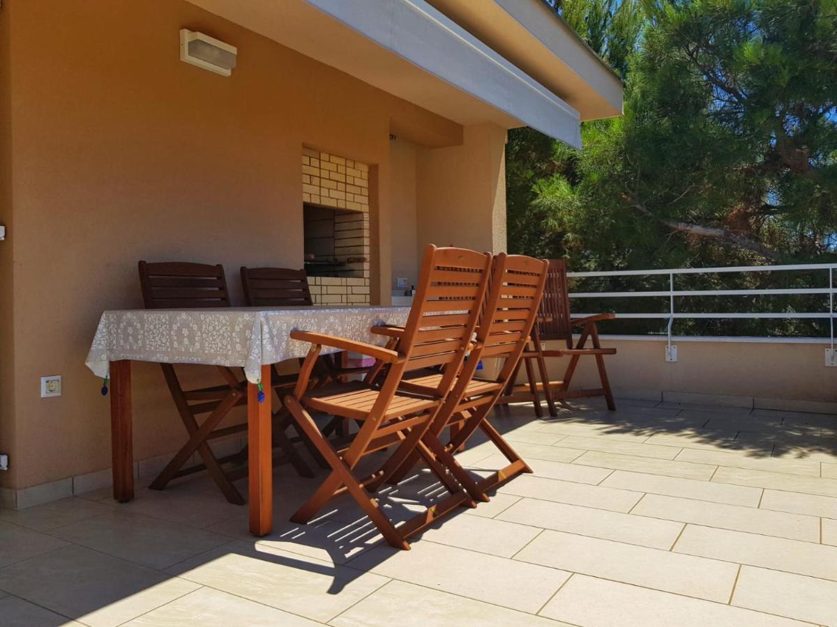 Apartmani Vrancic Мандре Екстериор снимка