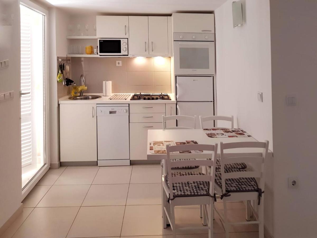 Apartmani Vrancic Мандре Екстериор снимка
