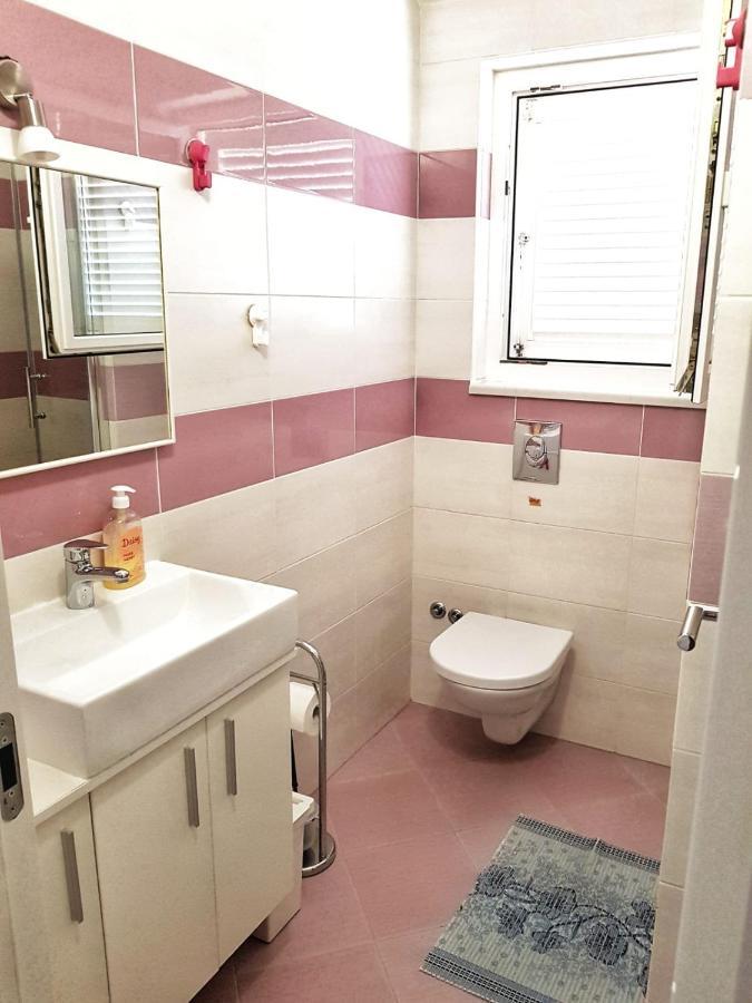 Apartmani Vrancic Мандре Екстериор снимка